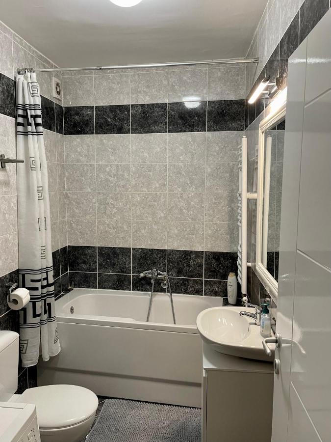 Trident Apartments 2 Ni 外观 照片
